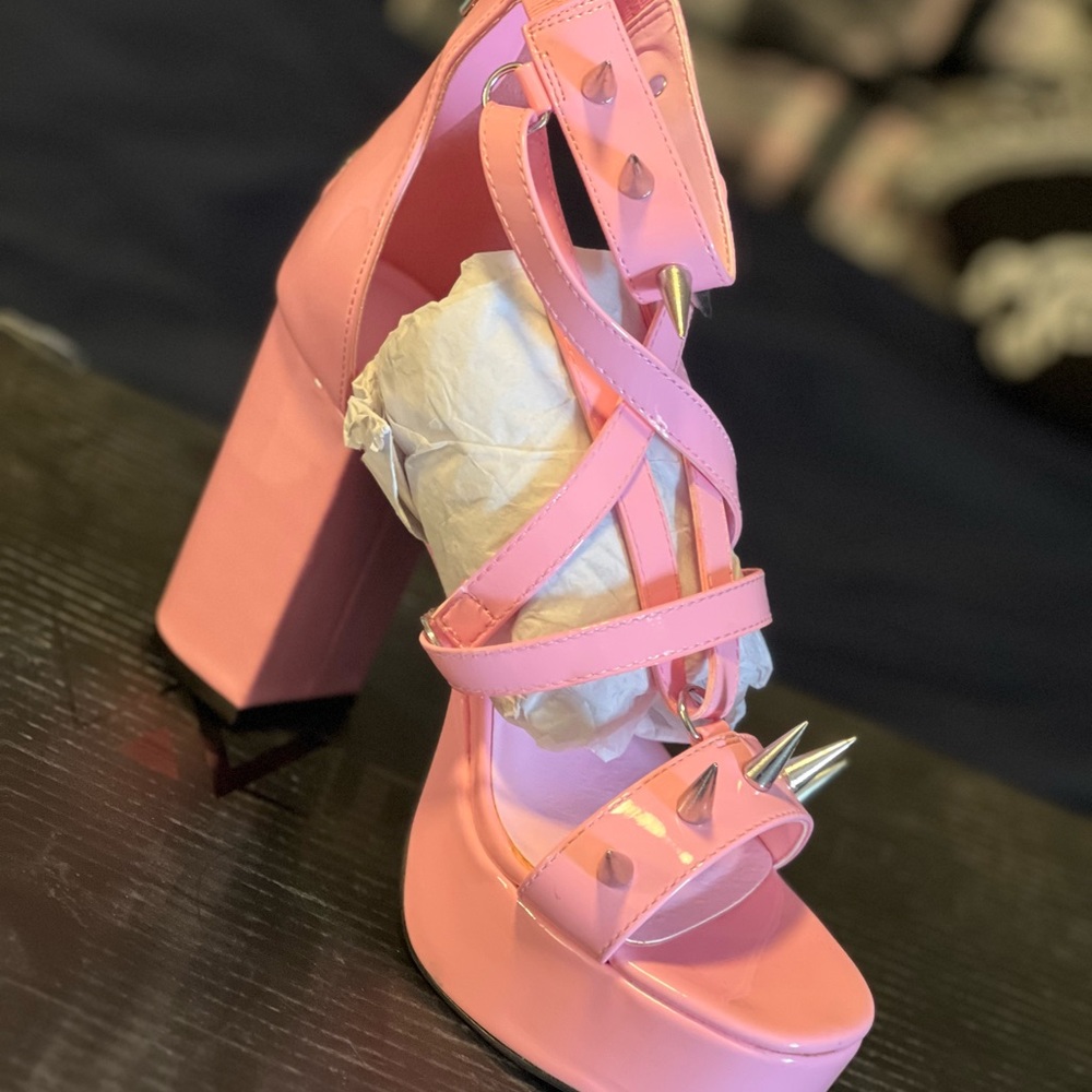 Widow pink platforms with spikes